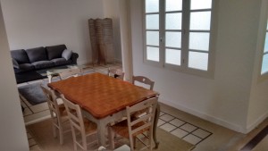 Table à manger Ginkgo - gîtes et chambres d'hôtes Les Terrasses du Soleil